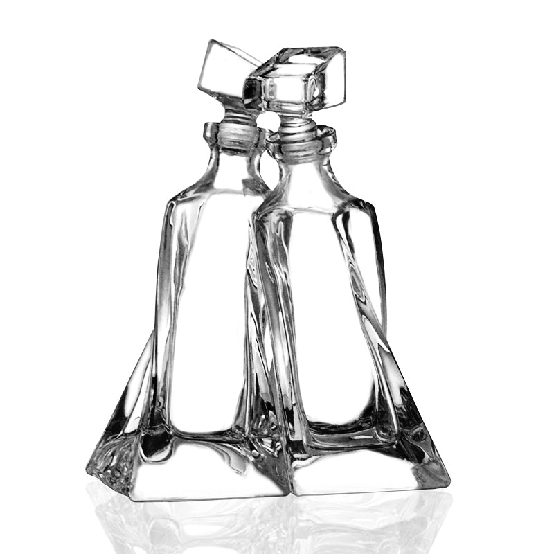 Interlinked Decanter Set