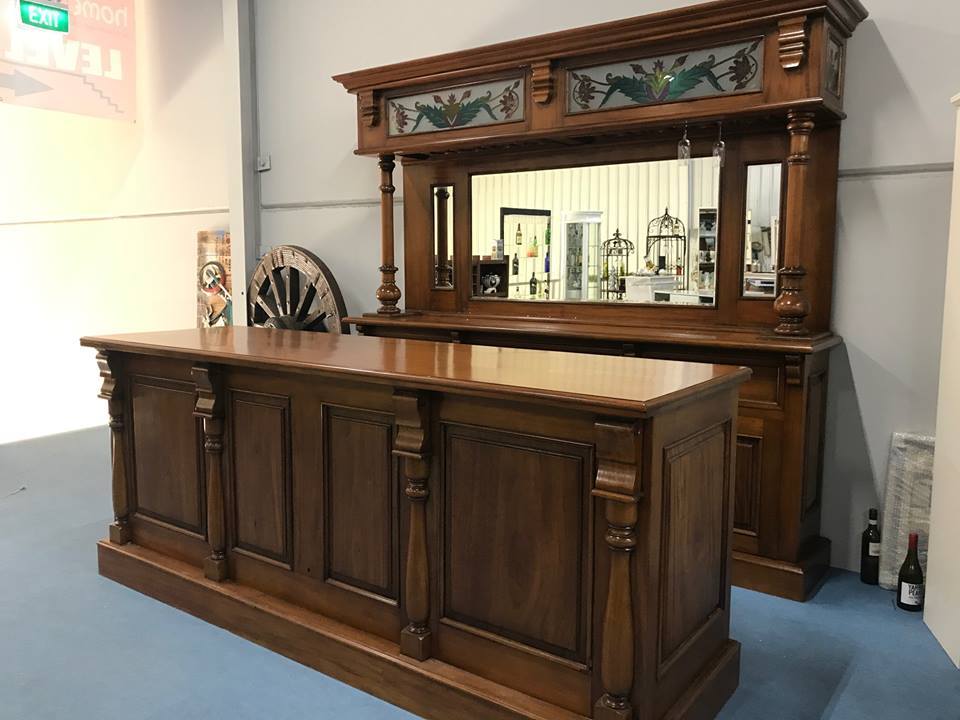 Stained Glass Pub Solid Wood Bar