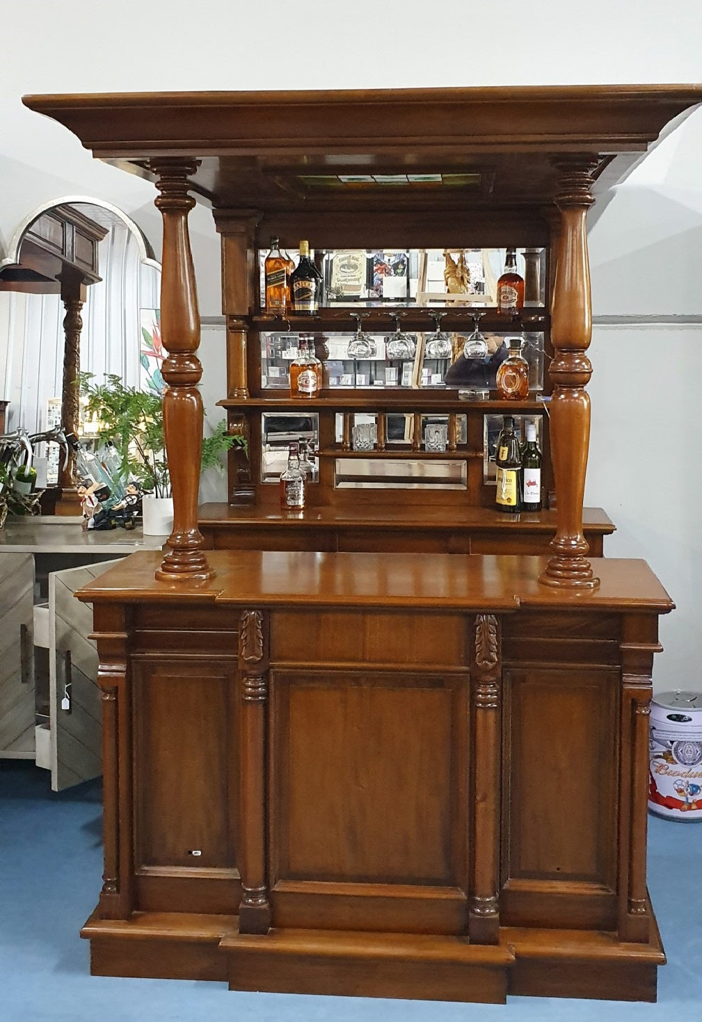 Mahogany Solid Wood Bar Cabinet with Stained Glass Canopy
