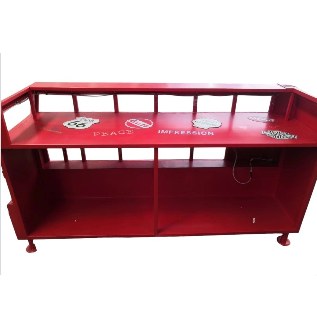 London Bus Bar Counter