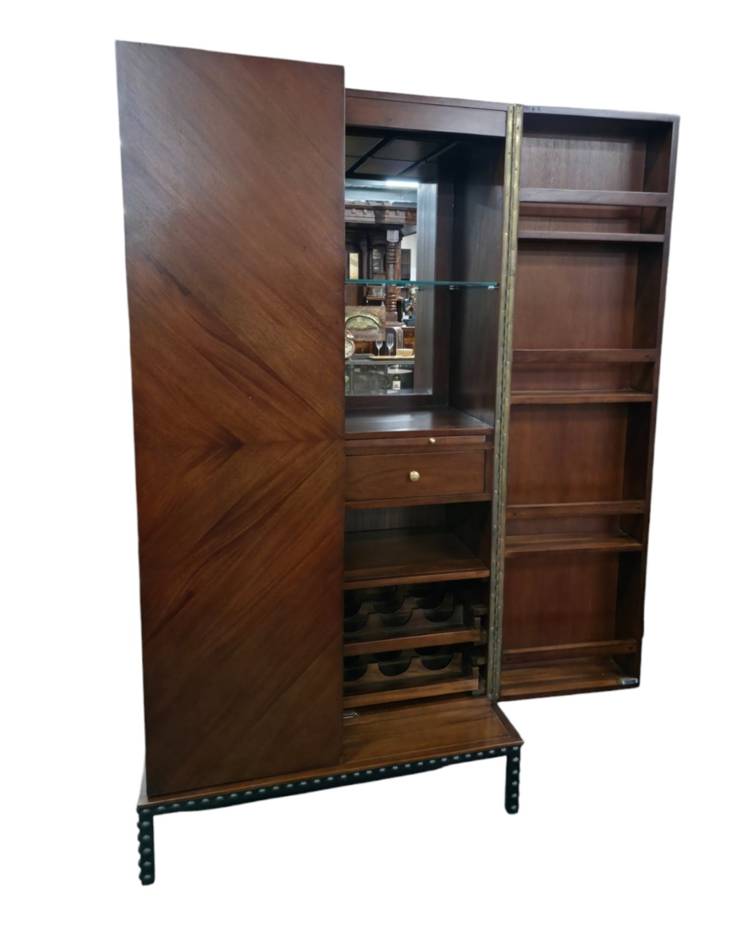 Rays Solid Wood Bar